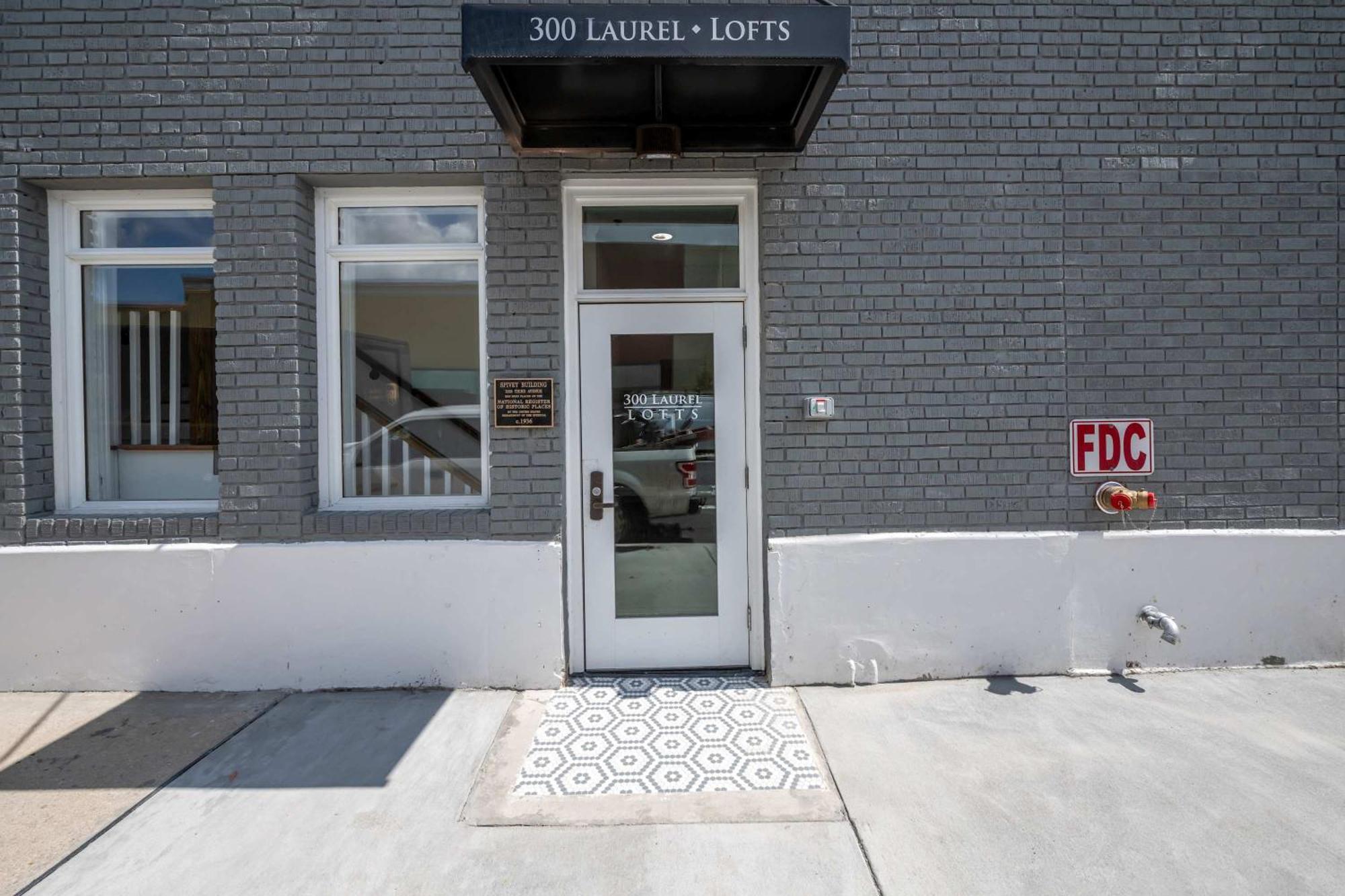 Discover Conway Trendy Downtown Loft Exterior photo